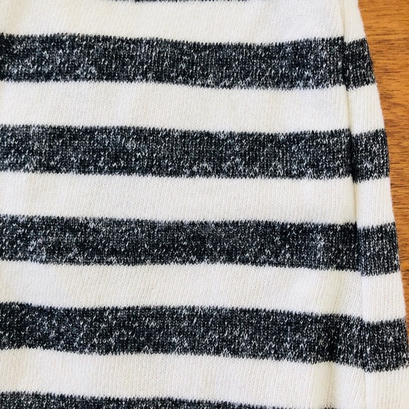 Childhoods ribbon dress - Picture 2 of 4